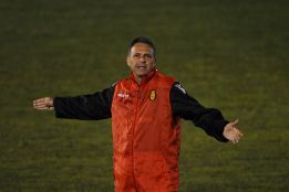Caparrós: "Ante el Athlétic no es una final, pero hay que ganar" Caparrós: "Ante el Athlétic no es una final, pero hay que ganar"