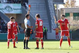 Apelación le quita una amarilla a Mandi y jugará contra el Xerez Apelación le quita una amarilla a Mandi y jugará contra el Xerez