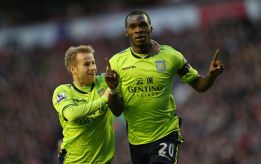 El Liverpool se ofusca ante el Aston Villa y es duodécimo El Liverpool se ofusca ante el Aston Villa y es duodécimo