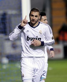 http://as01.epimg.net/futbol/imagenes/2012/12/16/primera/1355656567_065696_1355657025_noticia_normal.jpg