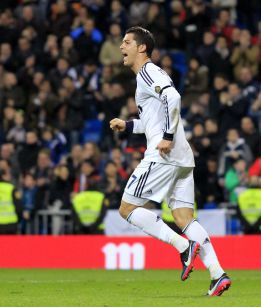 Cristiano iguala a Gento en la sexta posición de goleadores Cristiano iguala a Gento en la sexta posición de goleadores