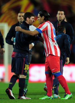 Una pérdida de Leo Messi provoca el gol de Falcao Una pérdida de Leo Messi provoca el gol de Falcao