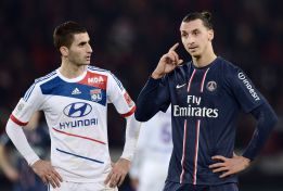 Ibrahimovic tendrá que explicar ante la liga su pisotón a Lovren Ibrahimovic tendrá que explicar ante la liga su pisotón a Lovren
