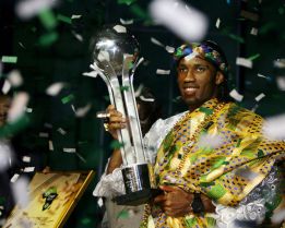 Didier Drogba, Touré Yaya y Alex Song, finalistas en África Didier Drogba, Touré Yaya y Alex Song, finalistas en África