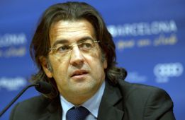 Freixa: "Las cláusulas de Messi, Xavi y Puyol se van a mantener" Freixa: "Las cláusulas de Messi, Xavi y Puyol se van a mantener"