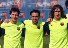 El Barça se asegura el futuro renovando a Messi, Xavi y Puyol El Barça se asegura el futuro renovando a Messi, Xavi y Puyol