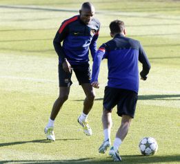 Abidal se reincorpora al grupo Abidal se reincorpora al grupo