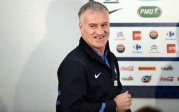 Deschamps: "El objetivo es acabar por delante de España" Deschamps: "El objetivo es acabar por delante de España"