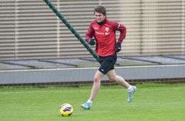 Bielsa repetirá con el joven Laporte y Toquero será titular Bielsa repetirá con el joven Laporte y Toquero será titular