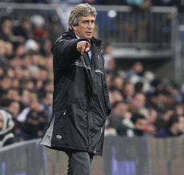 Manuel Pellegrini: "Yo no voy a ser el juez de Mourinho" Manuel Pellegrini: "Yo no voy a ser el juez de Mourinho"