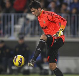 Adán sabía desde el martes que iba a jugar contra el Málaga Adán sabía desde el martes que iba a jugar contra el Málaga