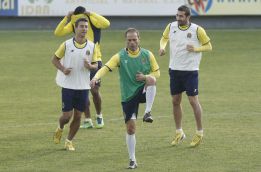 Farinós firma con el Villarreal hasta el final de temporada Farinós firma con el Villarreal hasta el final de temporada