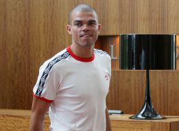 Pepe: "Los portugueses nos sentimos perseguidos" Pepe: "Los portugueses nos sentimos perseguidos"