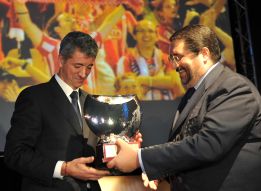 Los colchoneros optan a mejor club de 2012 en Globe Soccer Los colchoneros optan a mejor club de 2012 en Globe Soccer