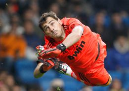 Casillas es el mejor guardameta del año 2012 para L'Equipe Casillas es el mejor guardameta del año 2012 para L'Equipe