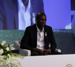 Eric Abidal: "Si veo que estoy justo cederé mi puesto" Eric Abidal: "Si veo que estoy justo cederé mi puesto"