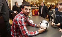 El Valencia quiere recuperar a Albiol para la próxima campaña El Valencia quiere recuperar a Albiol para la próxima campaña