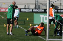 Perquis se va lesionado en la primera sesión de entrenamiento Perquis se va lesionado en la primera sesión de entrenamiento