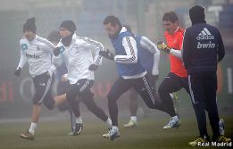 La niebla, protagonista del último entrenamiento del año La niebla, protagonista del último entrenamiento del año