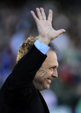 Caparrós: "Queremos arrancar 2013 con ilusiones renovadas" Caparrós: "Queremos arrancar 2013 con ilusiones renovadas"