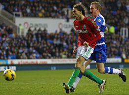 Según el Daily Mail, Anzhi y Zenit se interesan por Michu Según el Daily Mail, Anzhi y Zenit se interesan por Michu