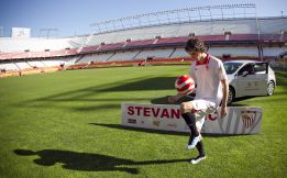 Stevanovic: "El Sevilla es un paso de gigante en mi carrera" Stevanovic: "El Sevilla es un paso de gigante en mi carrera"