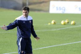 Míchel: "Es trascendente el partido, sobre todo para mí" Míchel: "Es trascendente el partido, sobre todo para mí"