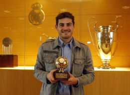 IFFHS: Casillas, a un punto de ser el mejor del siglo XXI IFFHS: Casillas, a un punto de ser el mejor del siglo XXI