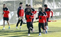 Filipe Luis regresa y entran en la lista los canteranos Pedro y Saúl Filipe Luis regresa y entran en la lista los canteranos Pedro y Saúl