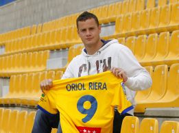 Oriol vs Jesé, duelo de goleadores en Alcorcón Oriol vs Jesé, duelo de goleadores en Alcorcón