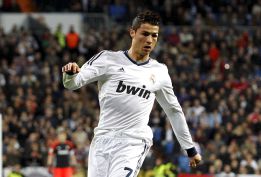 Cristiano marcó dos goles e igualó los 171 de Butragueño Cristiano marcó dos goles e igualó los 171 de Butragueño