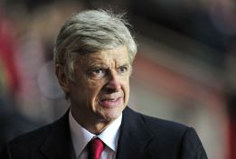 'Sunday People': Wenger llama a David Villa para convencerle 'Sunday People': Wenger llama a David Villa para convencerle