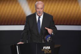 Vicente del Bosque: "Hay que trasladar al fútbol la mejor ética" Vicente del Bosque: "Hay que trasladar al fútbol la mejor ética"