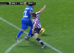 Penalti a Chori: el asistente confundió a Pérez Montero Penalti a Chori: el asistente confundió a Pérez Montero