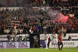 El Sadar dobla la seguridad ante la llegada del Real Madrid El Sadar dobla la seguridad ante la llegada del Real Madrid