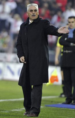 Fabri debuta en el Panathinaikos con un empate ante el Giannina Fabri debuta en el Panathinaikos con un empate ante el Giannina