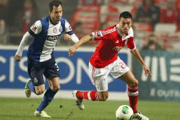 Benfica y Oporto empatan tras 17 minutos iniciales de locura Benfica y Oporto empatan tras 17 minutos iniciales de locura