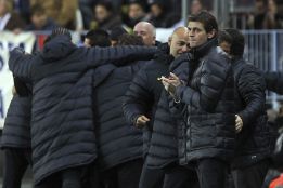 Tito Vilanova: "El fútbol no es un trabajo, sino mi mejor terapia" Tito Vilanova: "El fútbol no es un trabajo, sino mi mejor terapia"