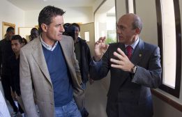 Del Nido destituye a Míchel y Emery firma hasta junio de 2014 Del Nido destituye a Míchel y Emery firma hasta junio de 2014