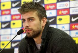 Piqué: "A Mou se le toleró todo, hasta meter el dedo en el ojo" Piqué: "A Mou se le toleró todo, hasta meter el dedo en el ojo"