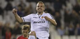 Soldado llega a la cita como el mejor goleador nacional Soldado llega a la cita como el mejor goleador nacional