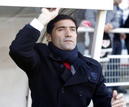 Marcelino: "Nos queda mucho sufrimiento pero ascenderemos" Marcelino: "Nos queda mucho sufrimiento pero ascenderemos"