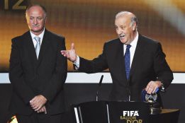 Del Bosque: "Messi es la hostia" Del Bosque: "Messi es la hostia"