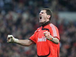 Casillas, segundo mejor portero del último cuarto de siglo Casillas, segundo mejor portero del último cuarto de siglo