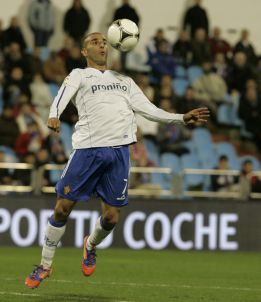 Carlos Aranda deja el Zaragoza y firma por el Granada Carlos Aranda deja el Zaragoza y firma por el Granada