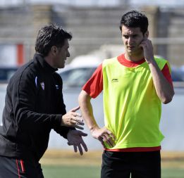Spahic, recuperado, trabajó con el grupo y estará para la Copa Spahic, recuperado, trabajó con el grupo y estará para la Copa