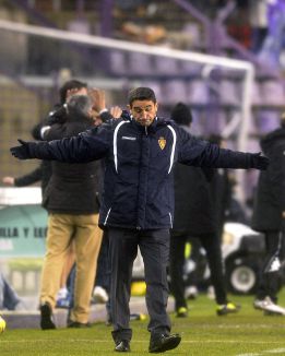 Jiménez: "Hasta la expulsión hemos hecho un buen partido" Jiménez: "Hasta la expulsión hemos hecho un buen partido"