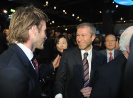 El hijo mayor de los Beckham prueba suerte en el Chelsea El hijo mayor de los Beckham prueba suerte en el Chelsea