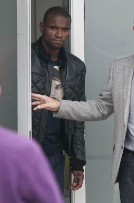 Abidal, ingresado unos días para ver la evolución del trasplante Abidal, ingresado unos días para ver la evolución del trasplante