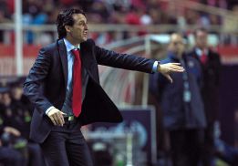 Emery reconoce que "once contra once" les ha costado Emery reconoce que "once contra once" les ha costado